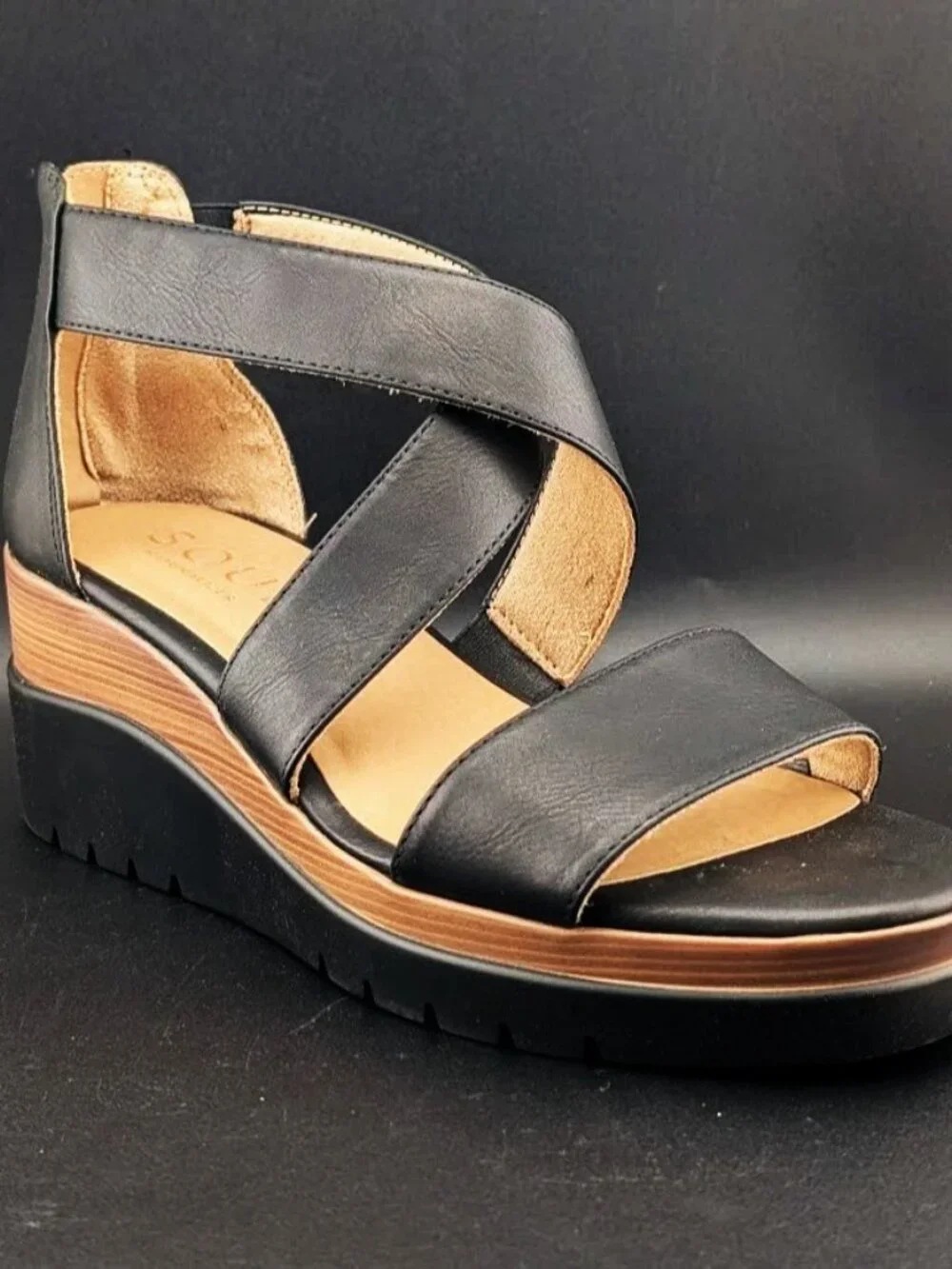 Naturalizer SOUL toe casual